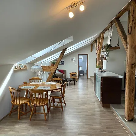 Apartament Home3city Słoneczne Poddasze Sopot